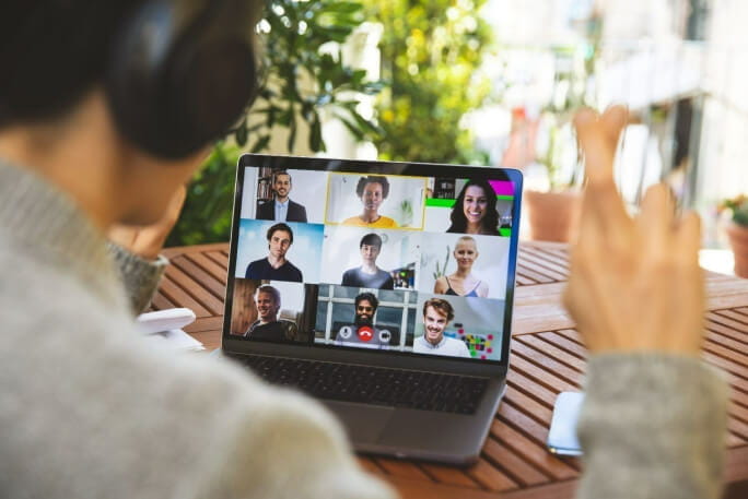 As reuniões remotas devem estar protegidas contra os cyber risks.