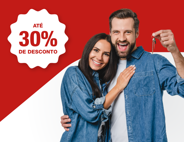 Mulher e homem a promover campanha vida crédito casa