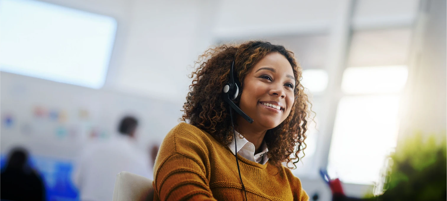 mulher com auscultadores 